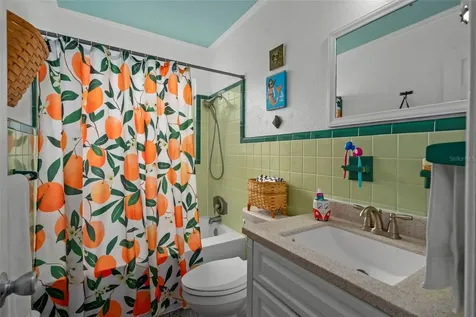 818 Wilkie Street Dunedin FL 34698