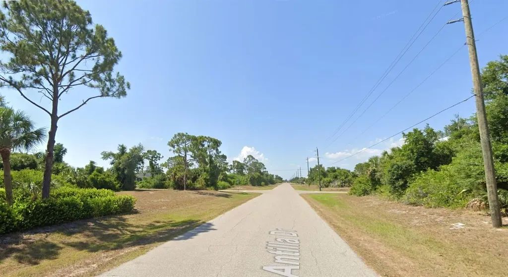 107 Antilla Drive Rotonda West FL 33947