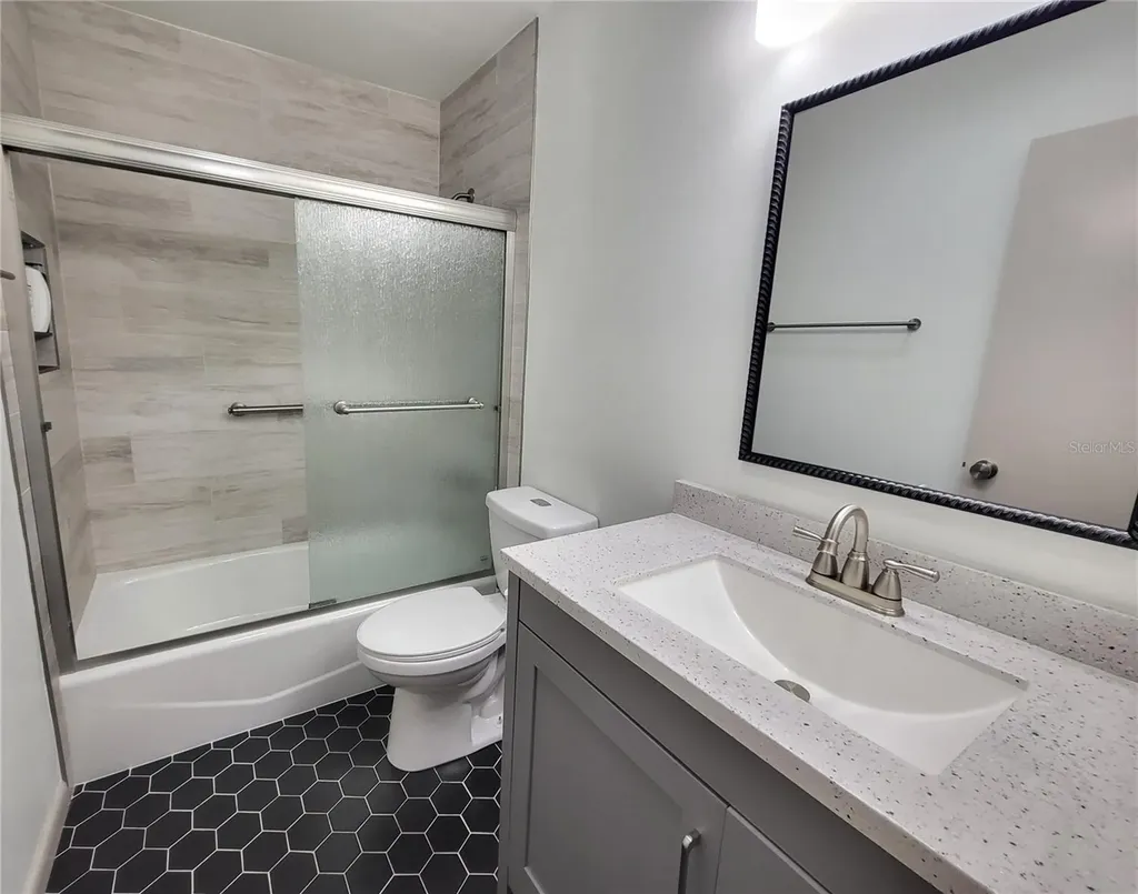 7412 5th Avenue NW Bradenton FL 34209