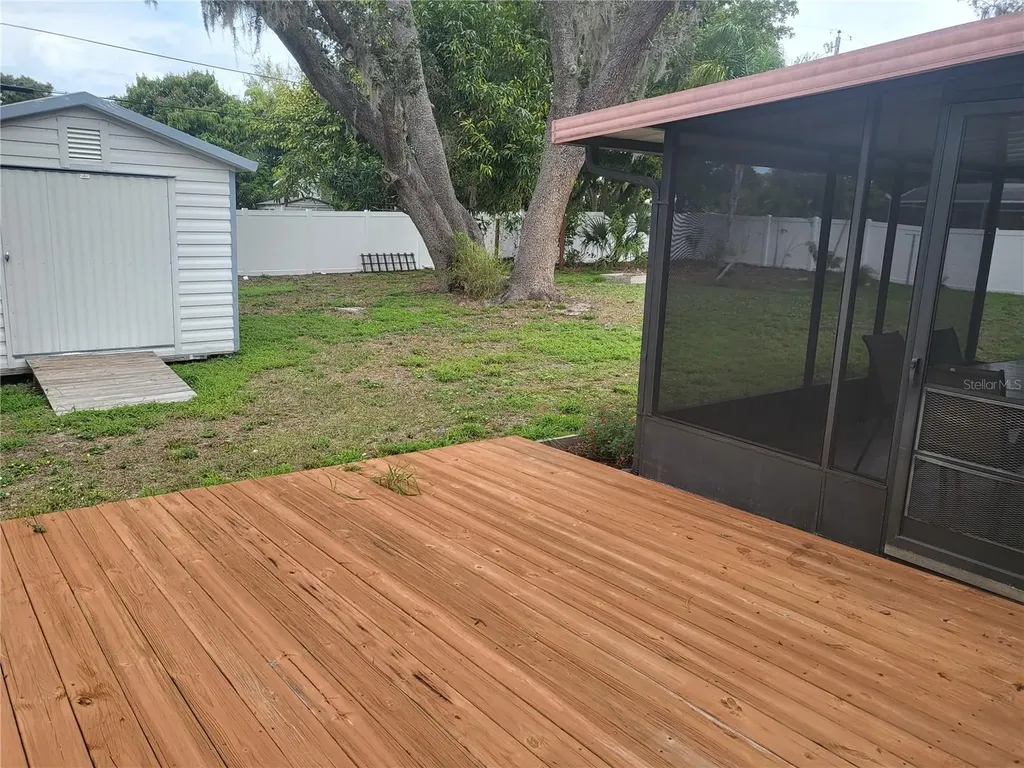 7412 5th Avenue NW Bradenton FL 34209