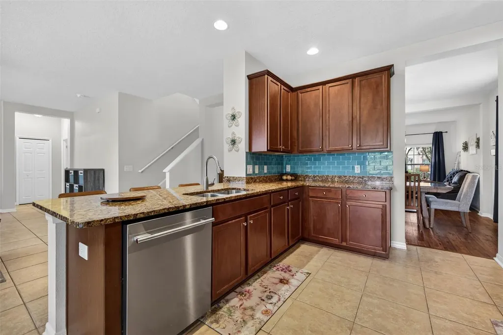 9634 Oak Glade Avenue Tampa FL 33647