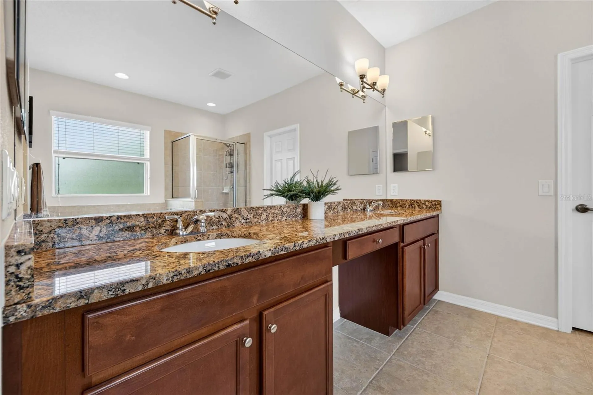 9634 Oak Glade Avenue Tampa FL 33647