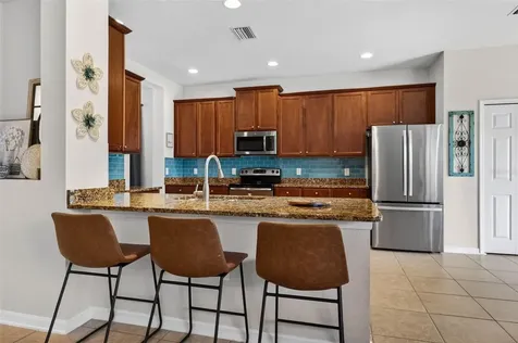 9634 Oak Glade Avenue Tampa FL 33647