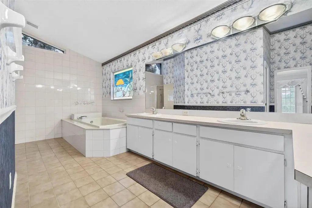 14286 Sunshine Court Largo FL 33774