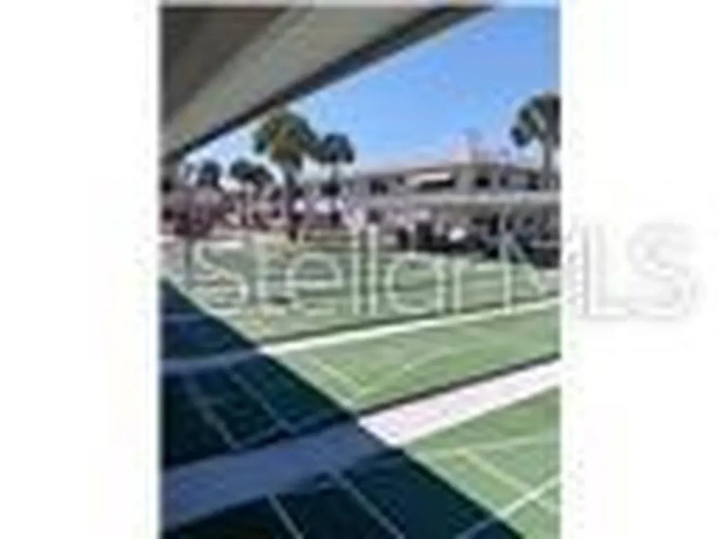 5287 81st Street N St Petersburg FL 33709