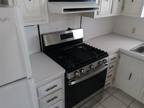 5287 81st Street N St Petersburg FL 33709
