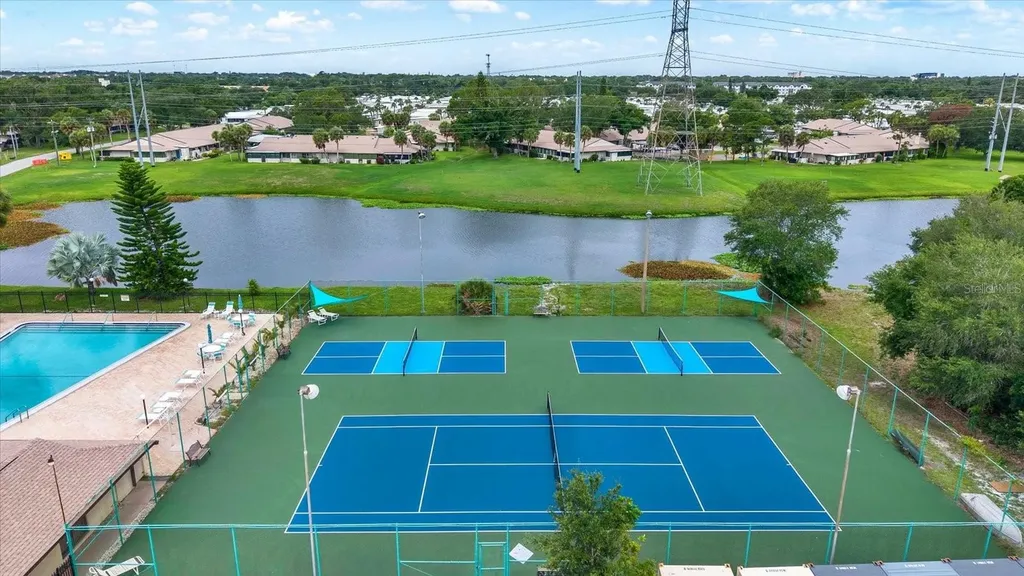 1204 11th Circle SE Largo FL 33771