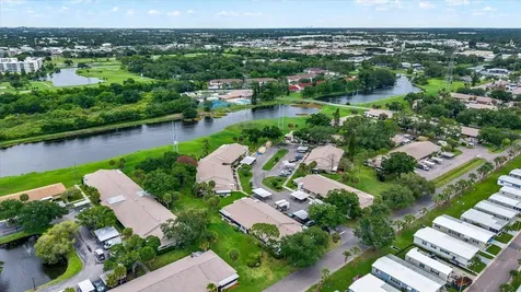 1204 11th Circle SE Largo FL 33771