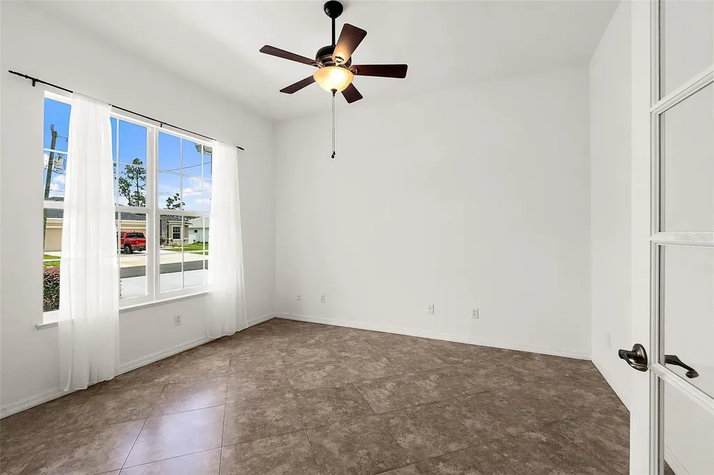 8 Eastgate Lane Palm Coast FL 32164