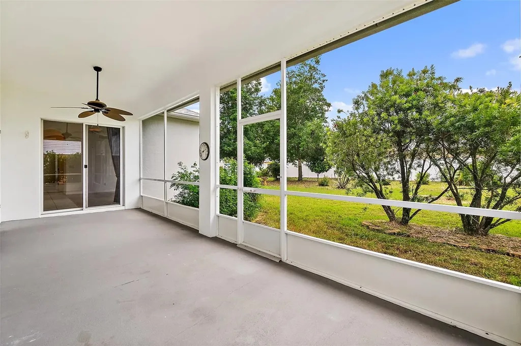8 Eastgate Lane Palm Coast FL 32164