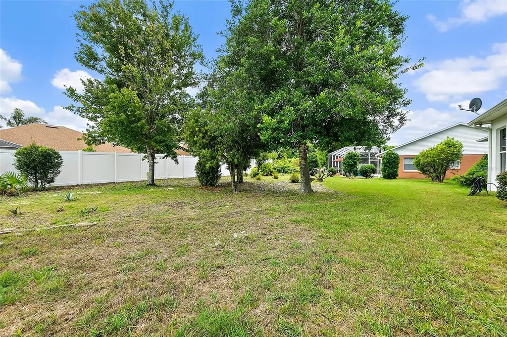 8 Eastgate Lane Palm Coast FL 32164