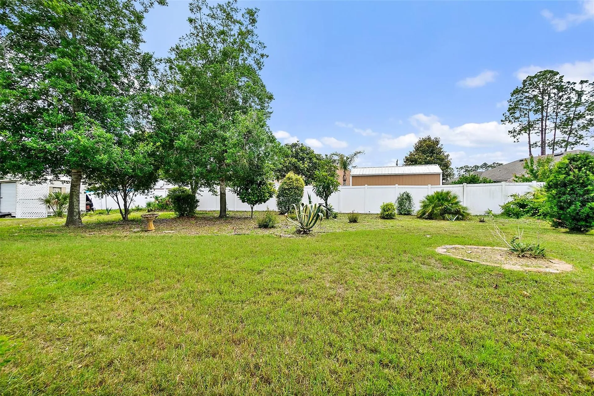 8 Eastgate Lane Palm Coast FL 32164