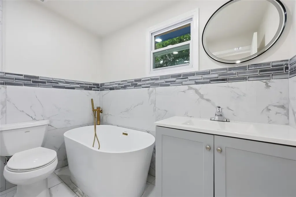 3015 NE 13th Drive Gainesville FL 32609