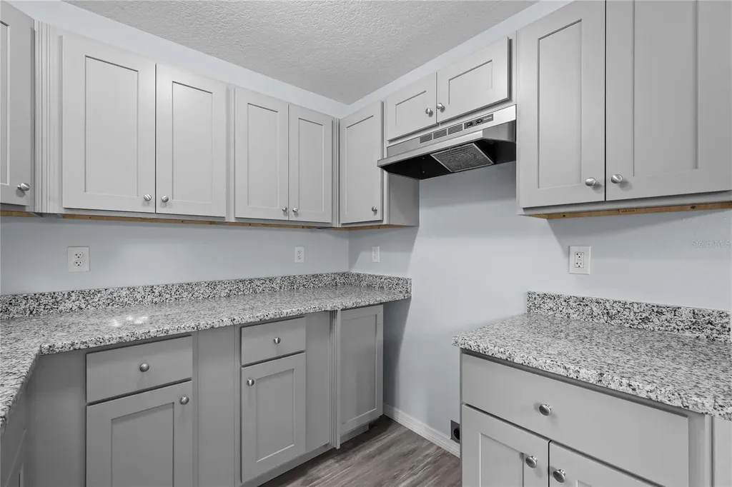 11445 Cr 675 Webster FL 33597