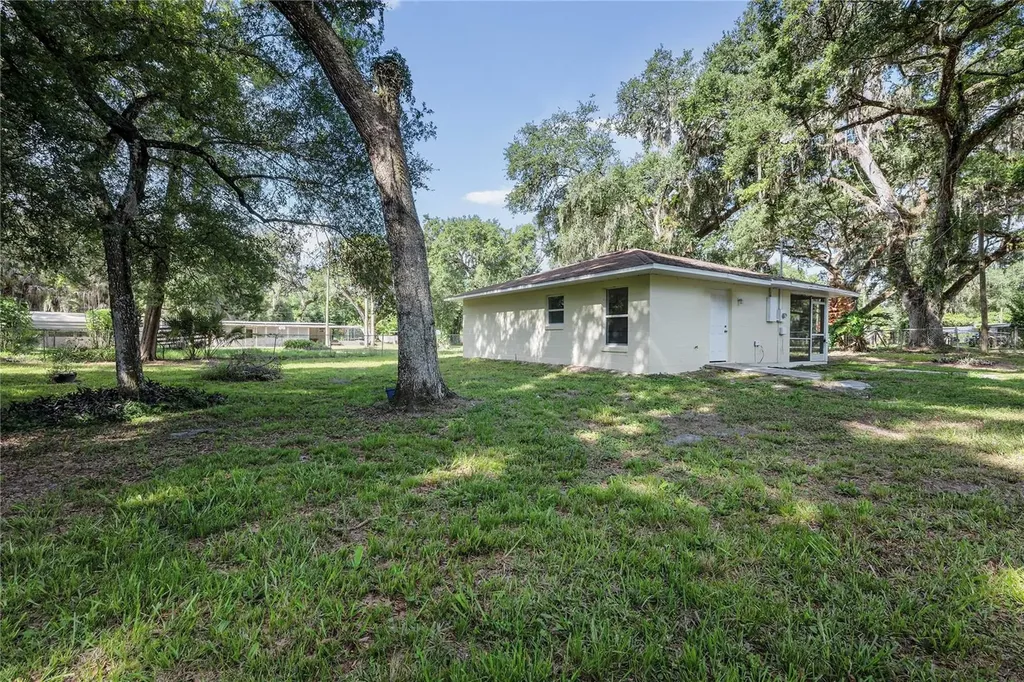 11445 Cr 675 Webster FL 33597