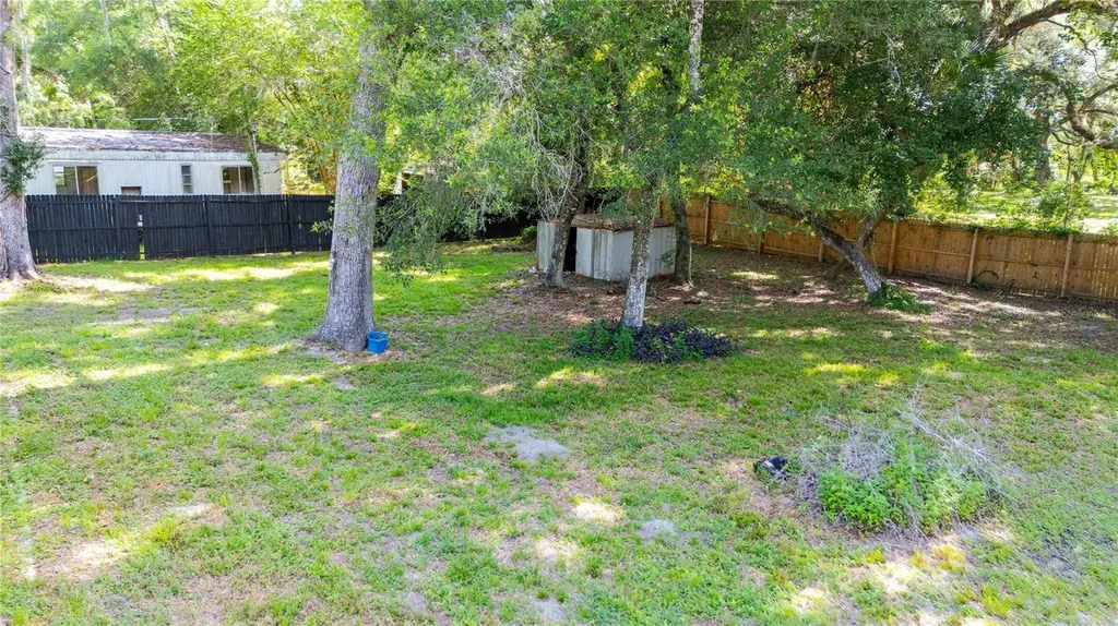 11445 Cr 675 Webster FL 33597