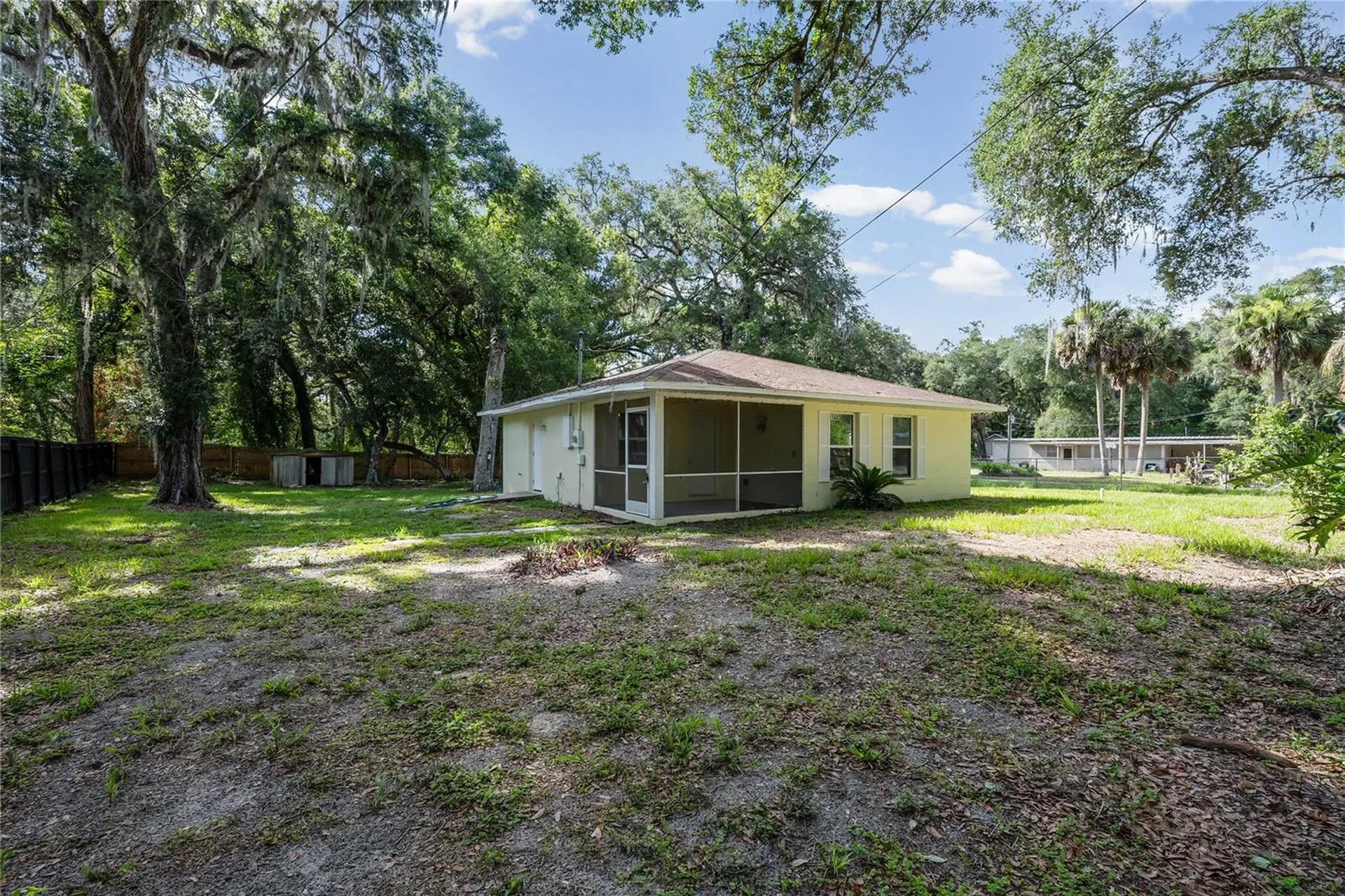11445 Cr 675 Webster FL 33597