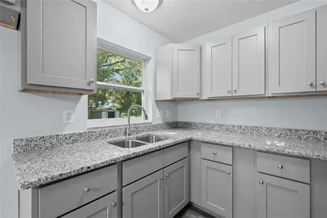 11445 Cr 675 Webster FL 33597