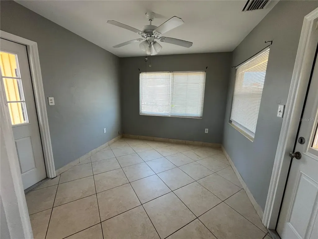 2154 Inner Cass Circle Sarasota FL 34231