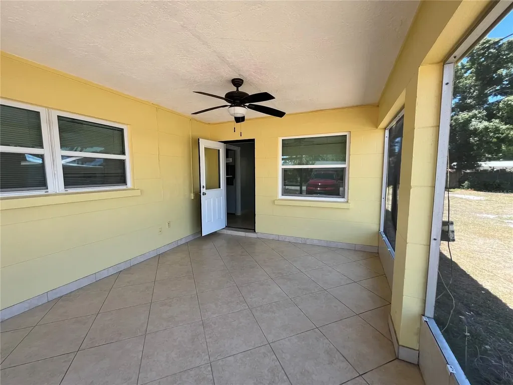 2154 Inner Cass Circle Sarasota FL 34231