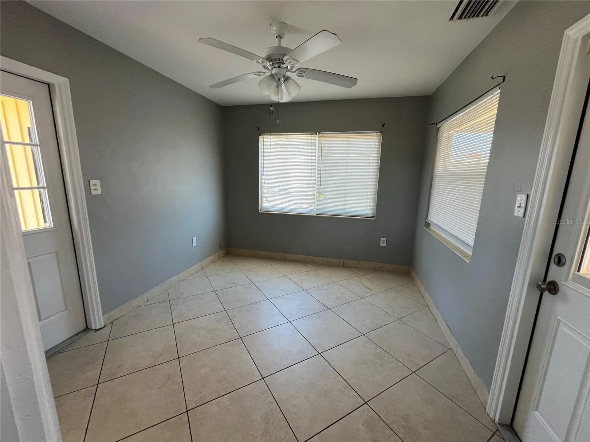 2154 Inner Cass Circle Sarasota FL 34231