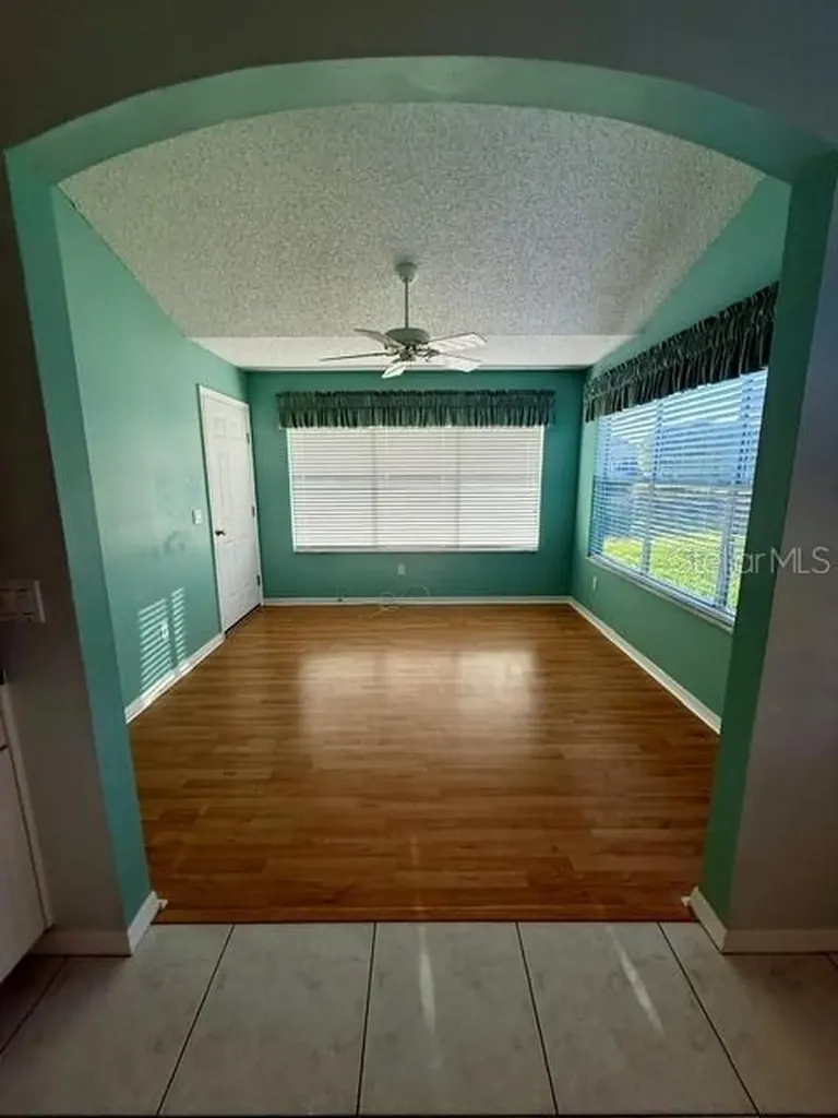 724 Vista Place Lady Lake FL 32159