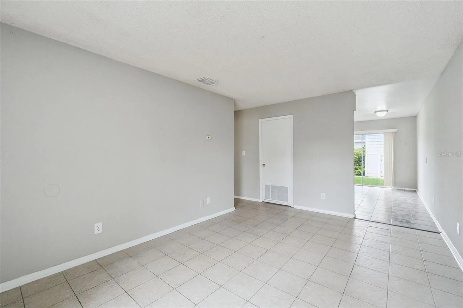 2 Lake Villa Way Kissimmee FL 34743