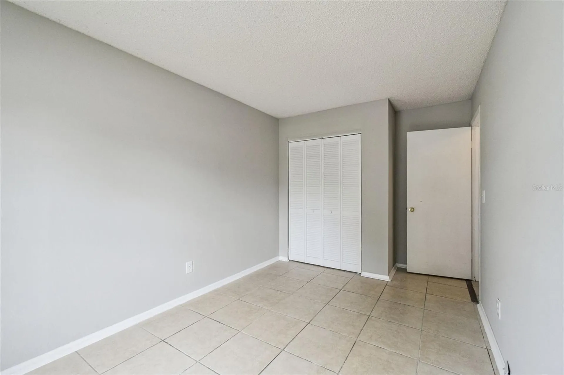 2 Lake Villa Way Kissimmee FL 34743