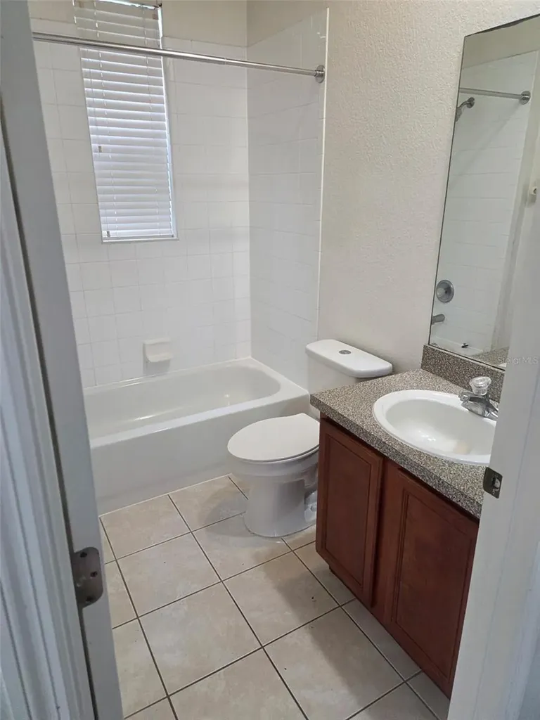 3001 Greystone Loop Kissimmee FL 34741