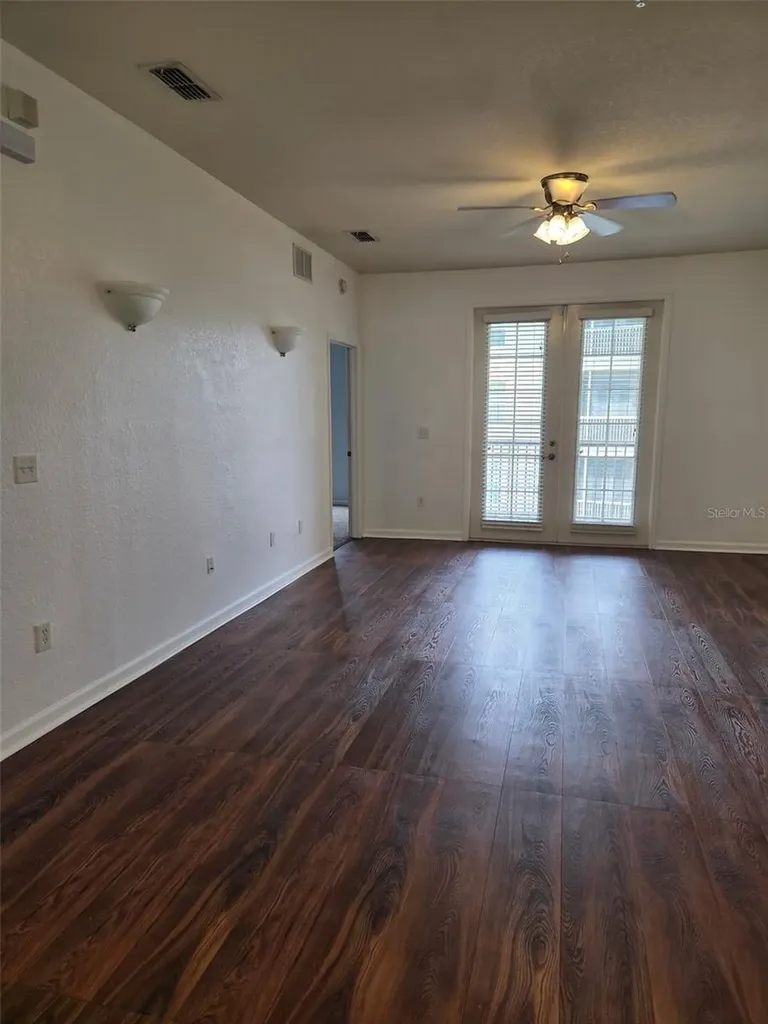 3001 Greystone Loop Kissimmee FL 34741