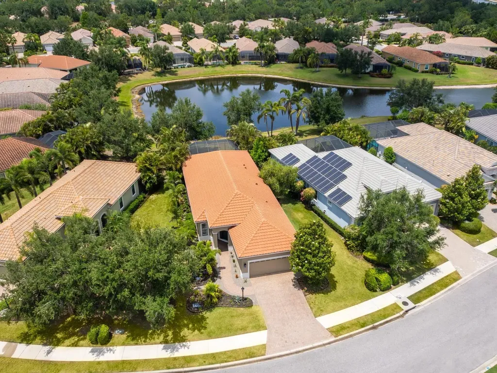 14325 Stirling Drive Lakewood Ranch FL 34202