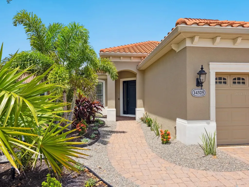 14325 Stirling Drive Lakewood Ranch FL 34202