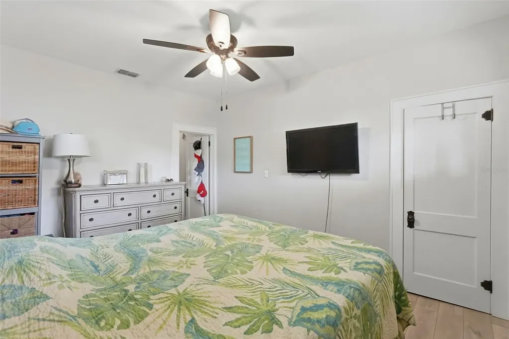 146 16th Avenue SE St Petersburg FL 33701