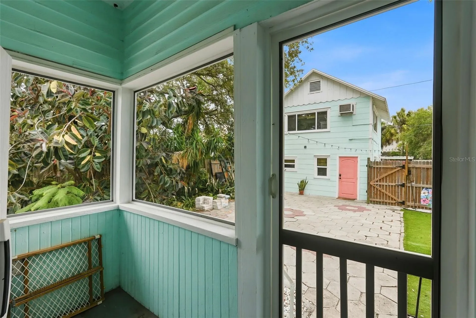 146 16th Avenue SE St Petersburg FL 33701