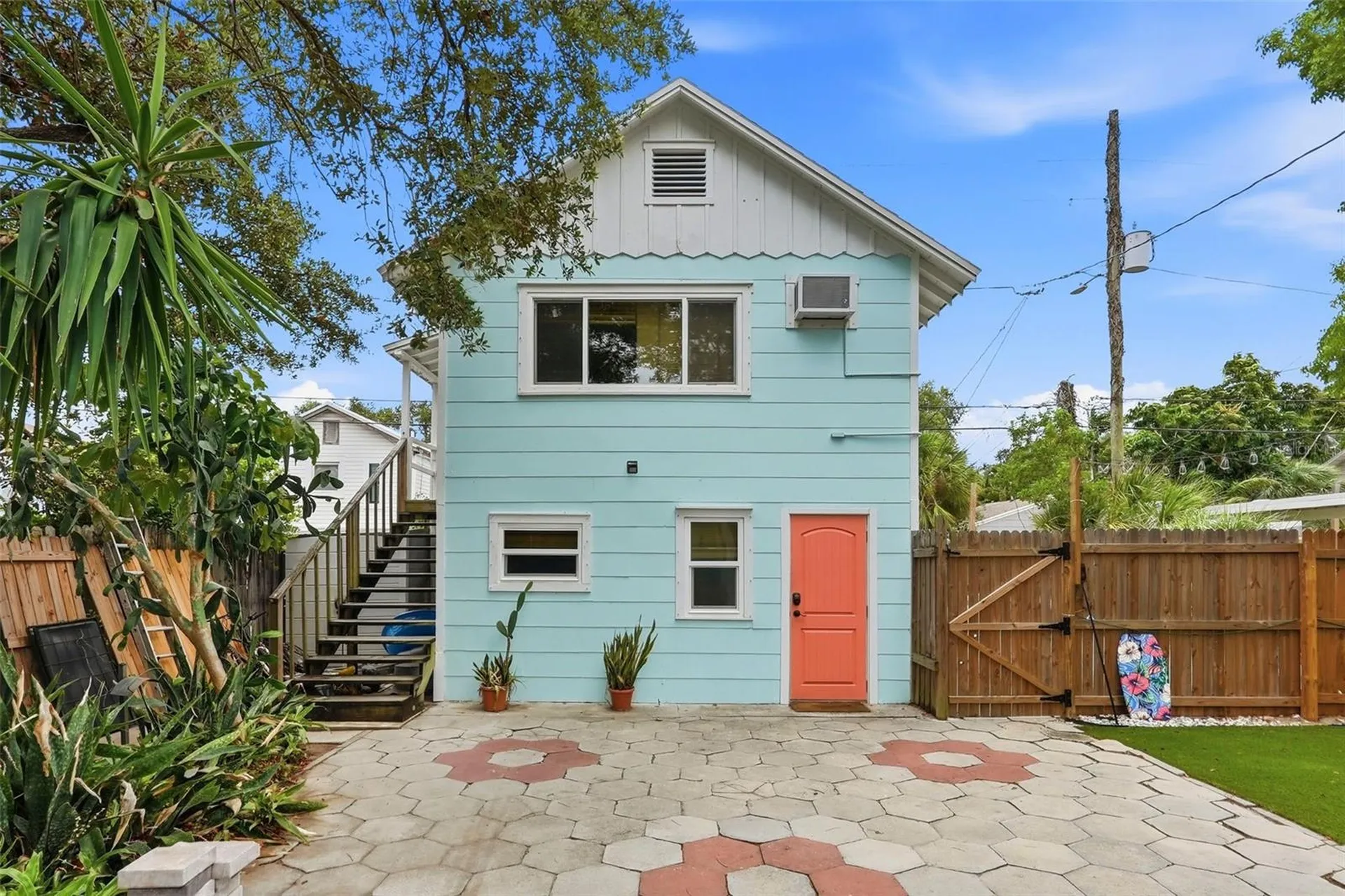 146 16th Avenue SE St Petersburg FL 33701