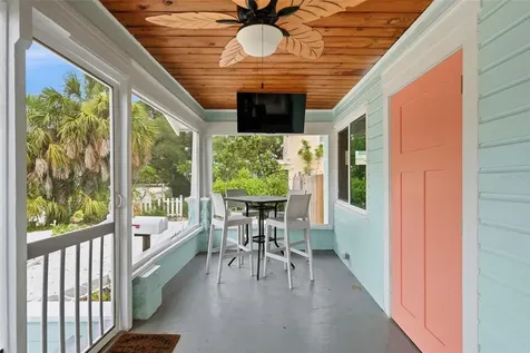 146 16th Avenue SE St Petersburg FL 33701