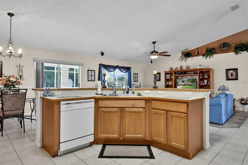 17 Ebb Tide Drive Palm Coast FL 32164