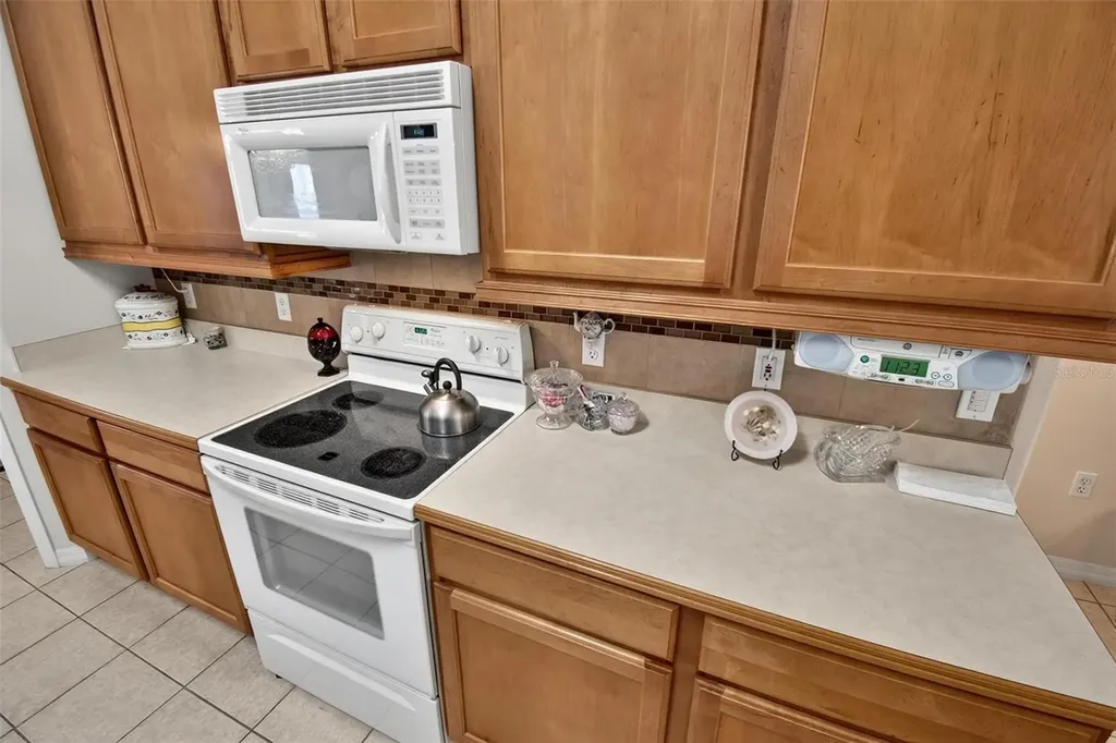 17 Ebb Tide Drive Palm Coast FL 32164
