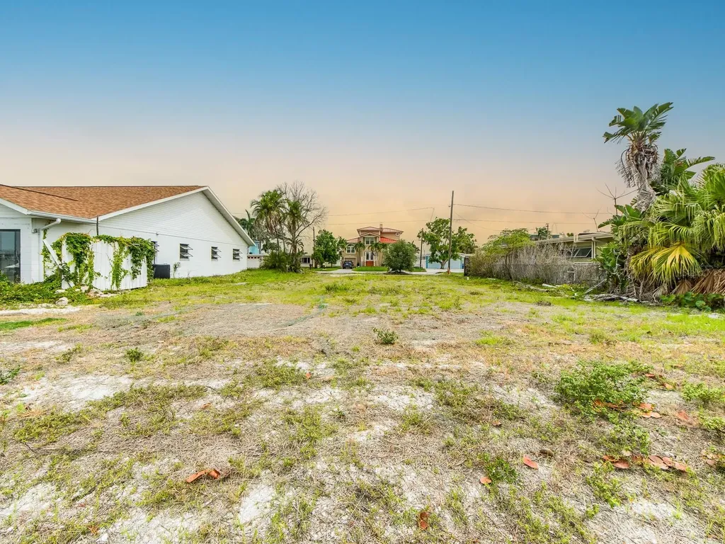 813 Bay Point Drive Madeira Beach FL 33708