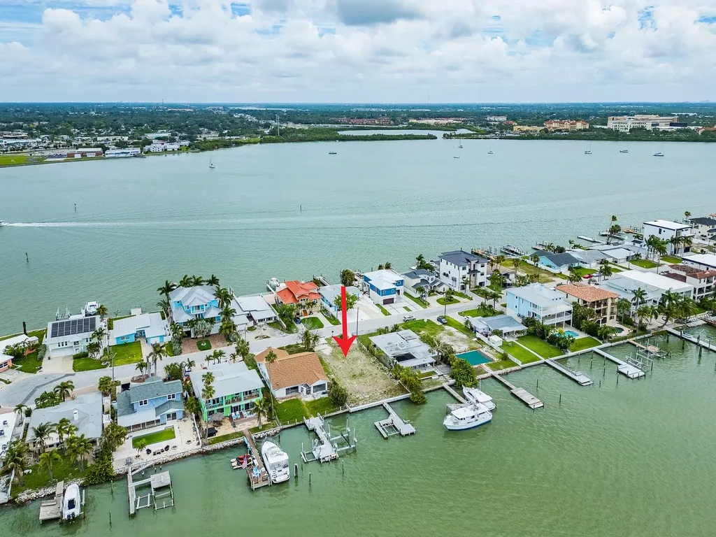 813 Bay Point Drive Madeira Beach FL 33708