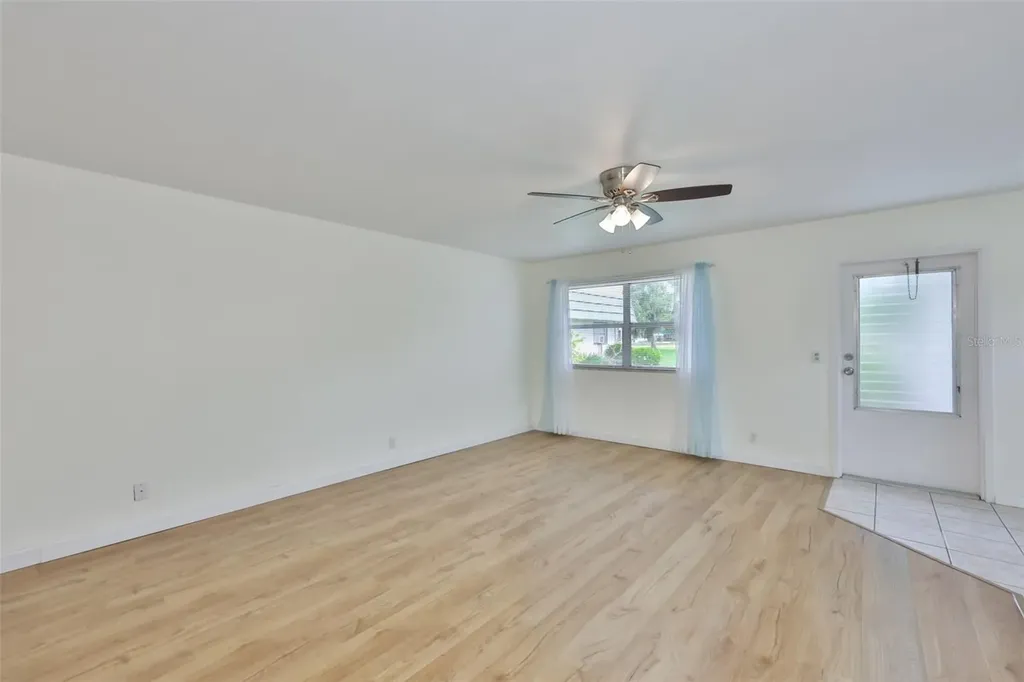 1811 Bedford Lane Sun City Center FL 33573