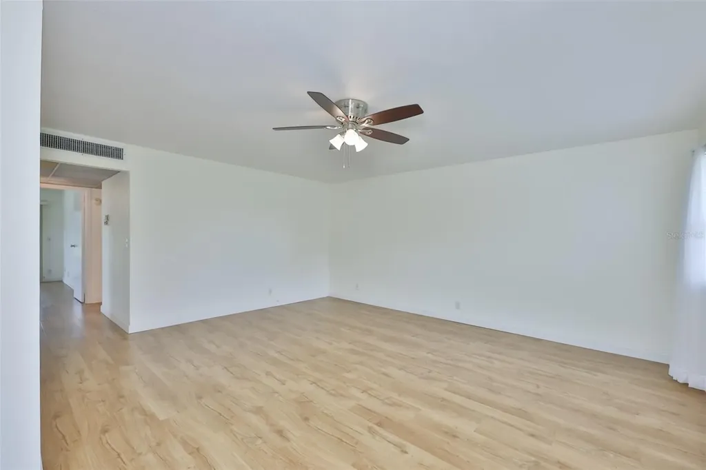 1811 Bedford Lane Sun City Center FL 33573