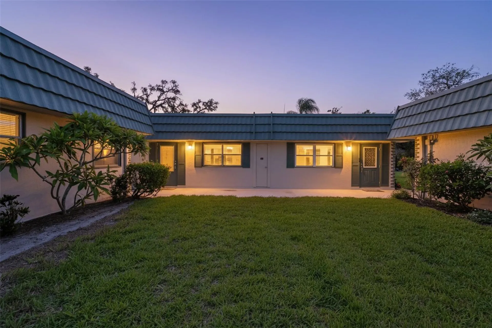 1811 Bedford Lane Sun City Center FL 33573