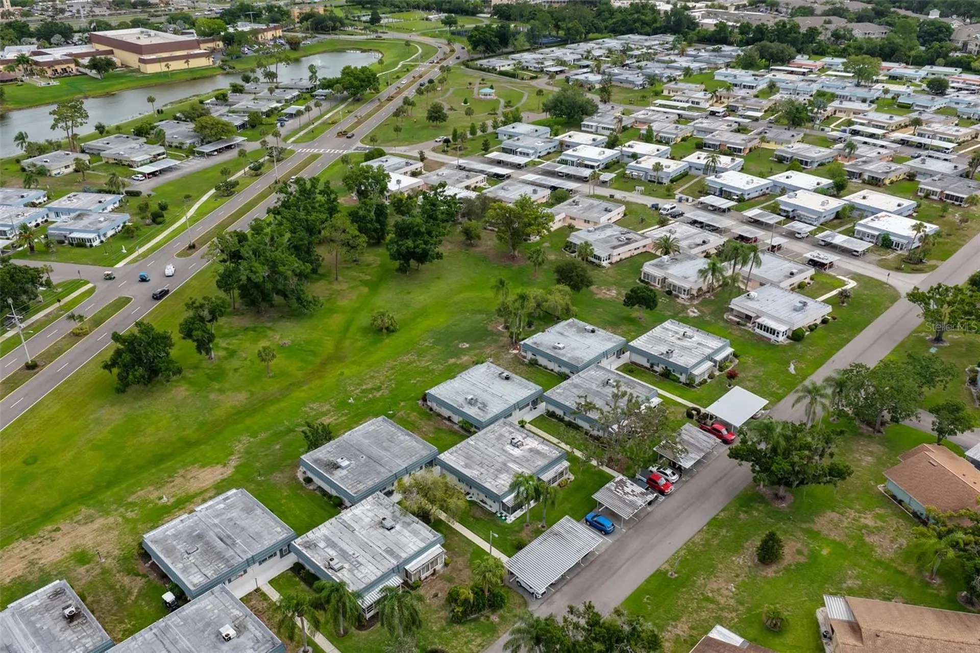 1811 Bedford Lane Sun City Center FL 33573