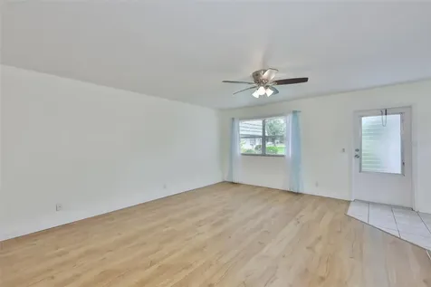 1811 Bedford Lane Sun City Center FL 33573