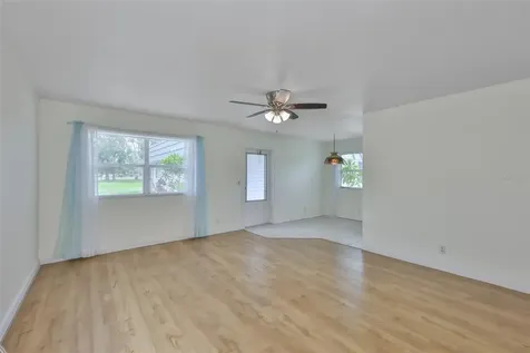 1811 Bedford Lane Sun City Center FL 33573