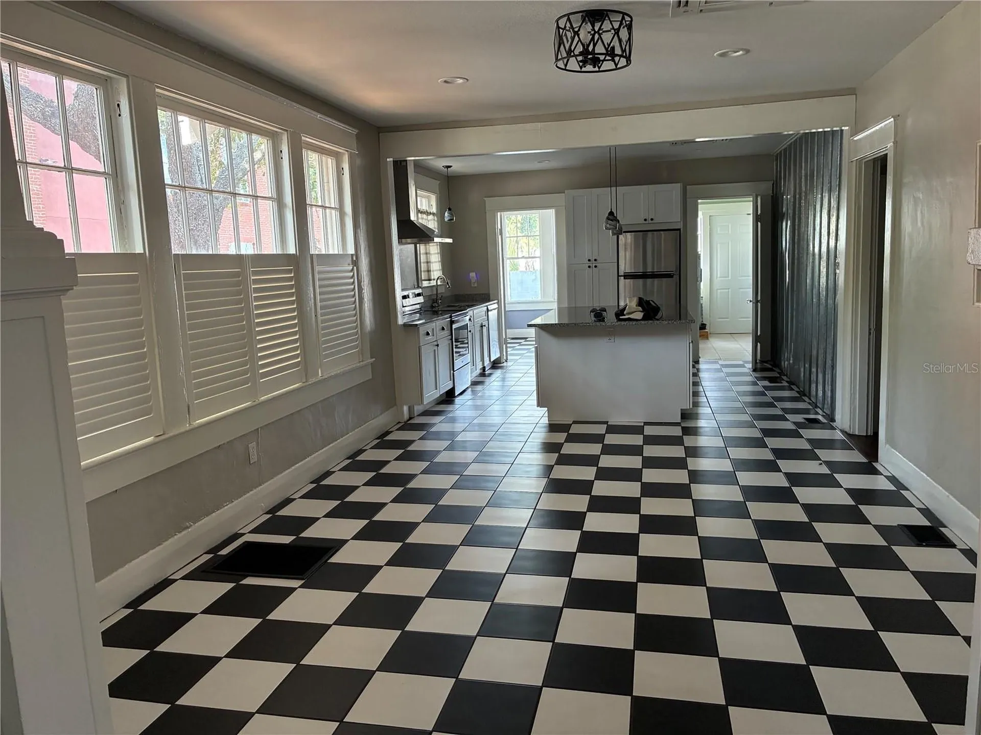 611 S Willow Avenue Tampa FL 33606