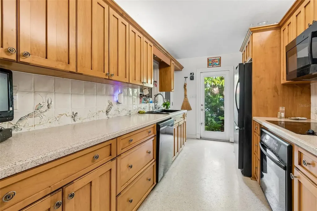159 Biscayne Avenue Tampa FL 33606