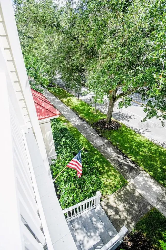 914 Waterside Drive Celebration FL 34747