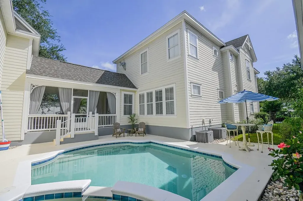 914 Waterside Drive Celebration FL 34747